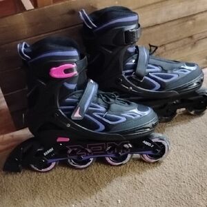 Black and Purple Lightup Wheels Rollerblades